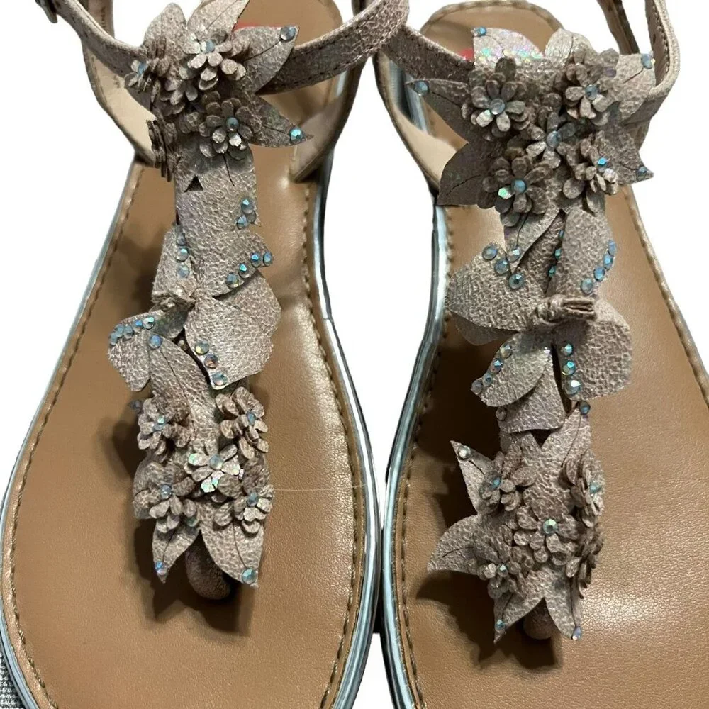 Gianni Bini Sz 3M Gold Floral Sandals